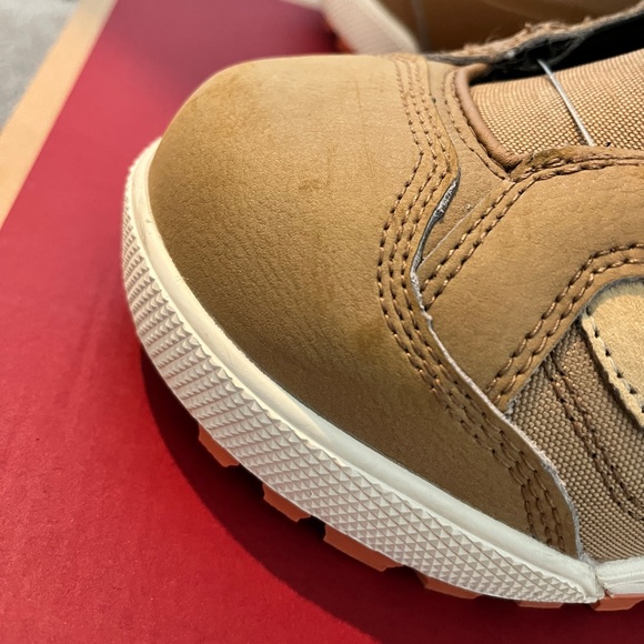 Vans Encore Pro Women’s Snowboarding Boots - Picture 7 of 9